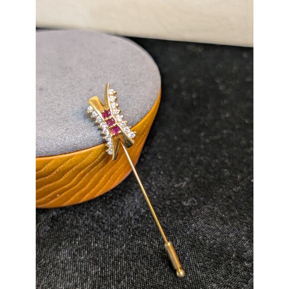 Gorgeous Red & Clear CZ Gold Tone Stick Pin - Picture 7 of 7